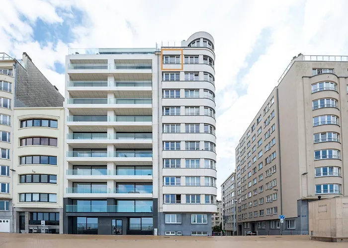 Charming With Sea View For 6 * Ostend